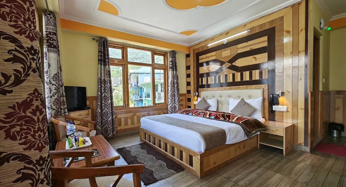 well-appointed-deluxe-room-kalpa-kinnaur